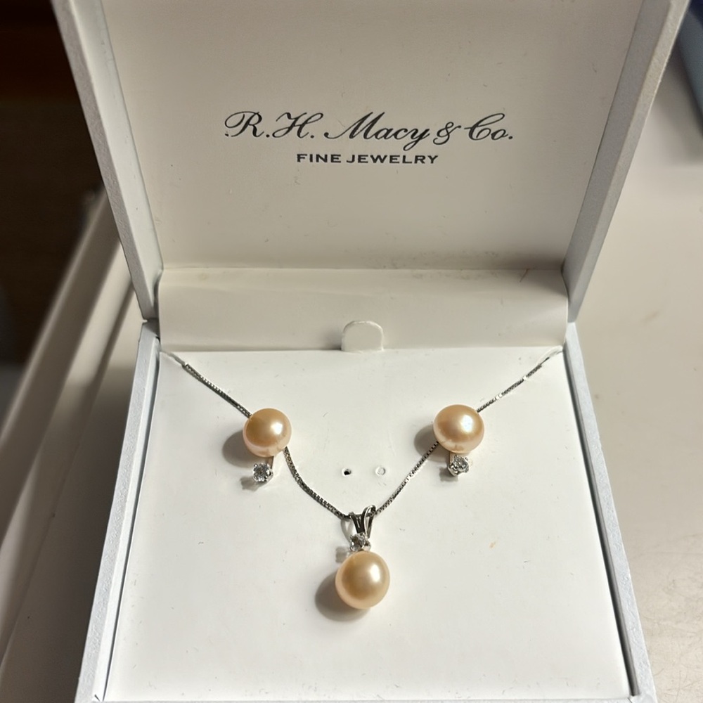 Pear and Rhinestone Earrings and Necklace Set